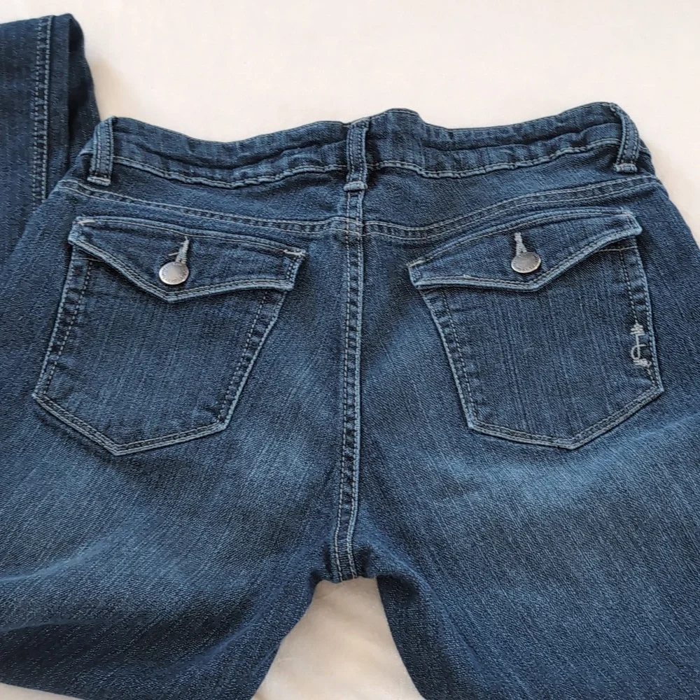 Daisy Fuentes y2k women